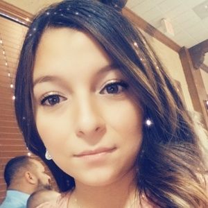 Meet your Posher, Mia